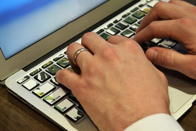 4 moyens de trouver votre freelance informatique