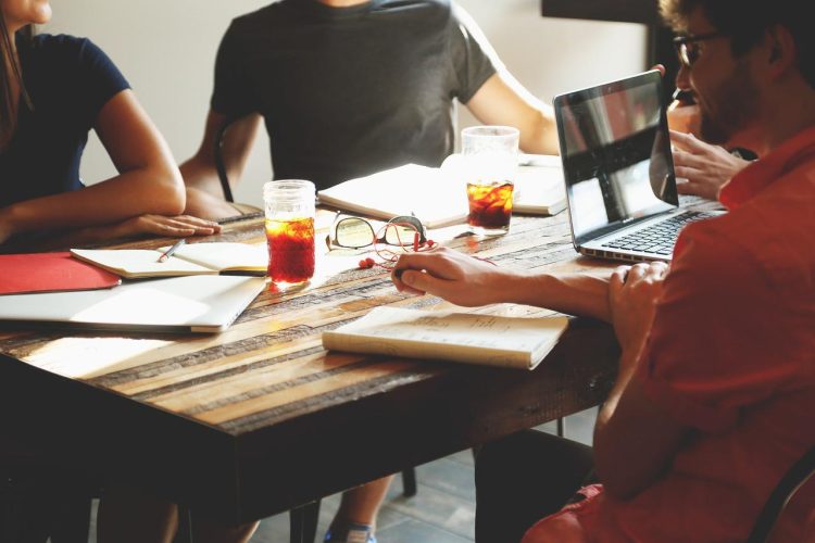 6 caractéristiques d’un directeur des ventes hors pair