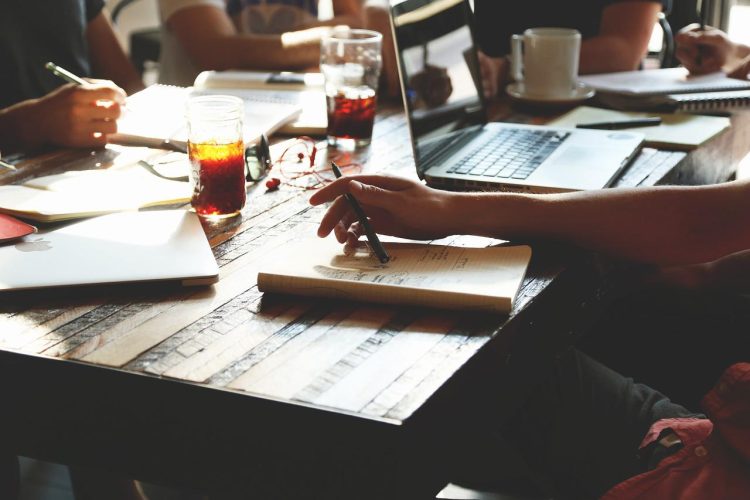 École de Communication : infos pratiques pour bien la choisir
