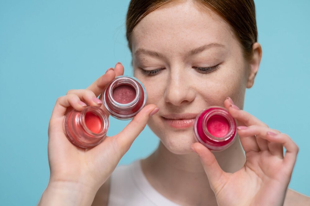 Comment démarrer une entreprise de maquillage à succès en ligne?