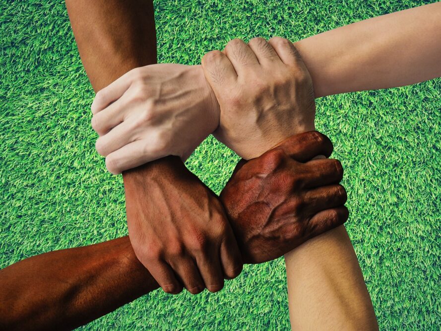 Comment réagir si vous êtes confronté à du racisme en entreprise ?
