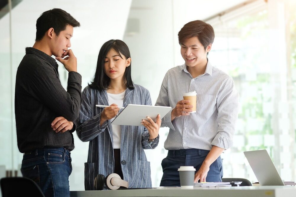 Industrie : pourquoi vous faire accompagner par un cabinet de conseil spécialisé ?