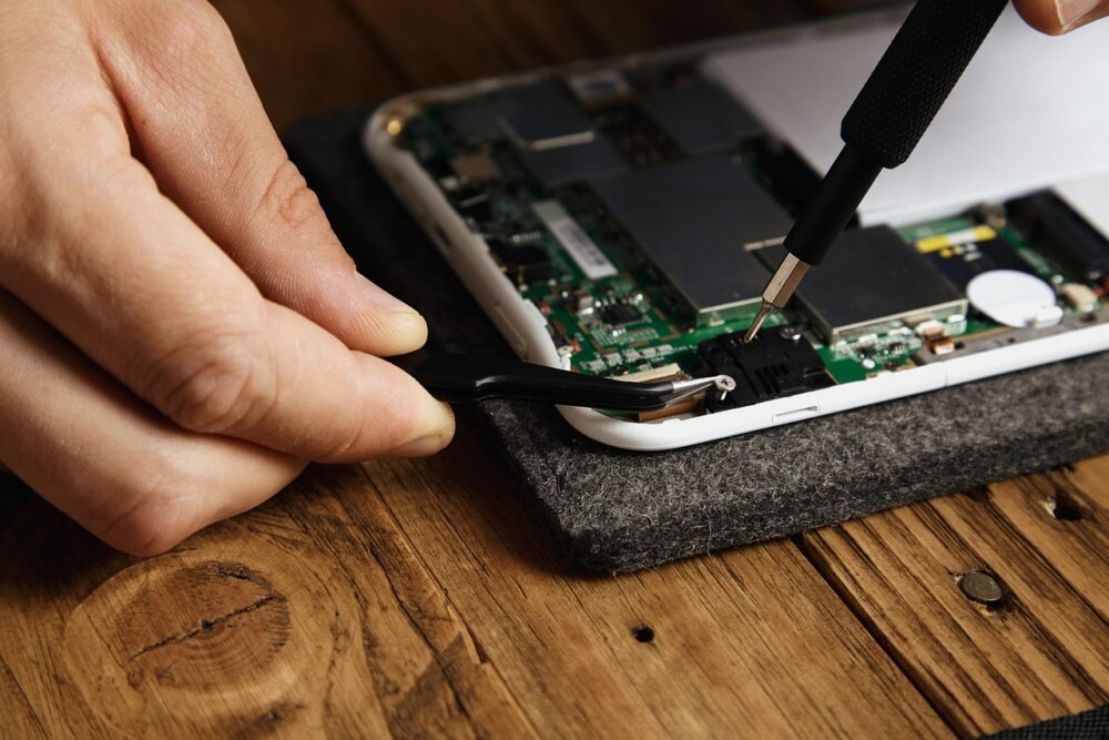 Comment choisir un partenaire en fabrication électronique pour booster votre entreprise