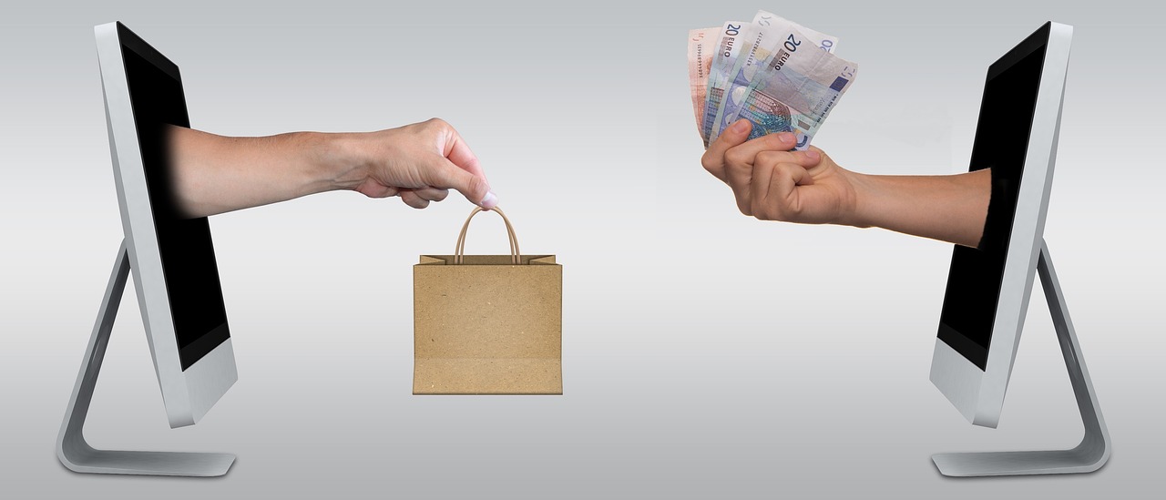 Pourquoi les entreprises choisissent-elles PrestaShop et WooCommerce pour la vente en ligne ?